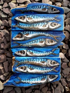 eight-mackerel-together-driftwood-art