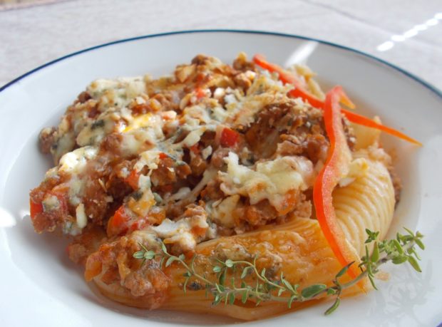 Σαλιγκάρια pasta-με κιμά και τυριά
