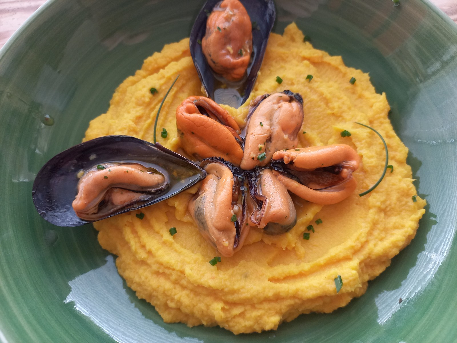 Σελινόριζα πικάντικος πουρές